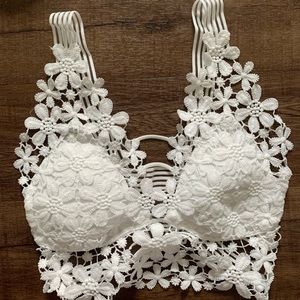 White Lace Bralette & Brown No Show Bra